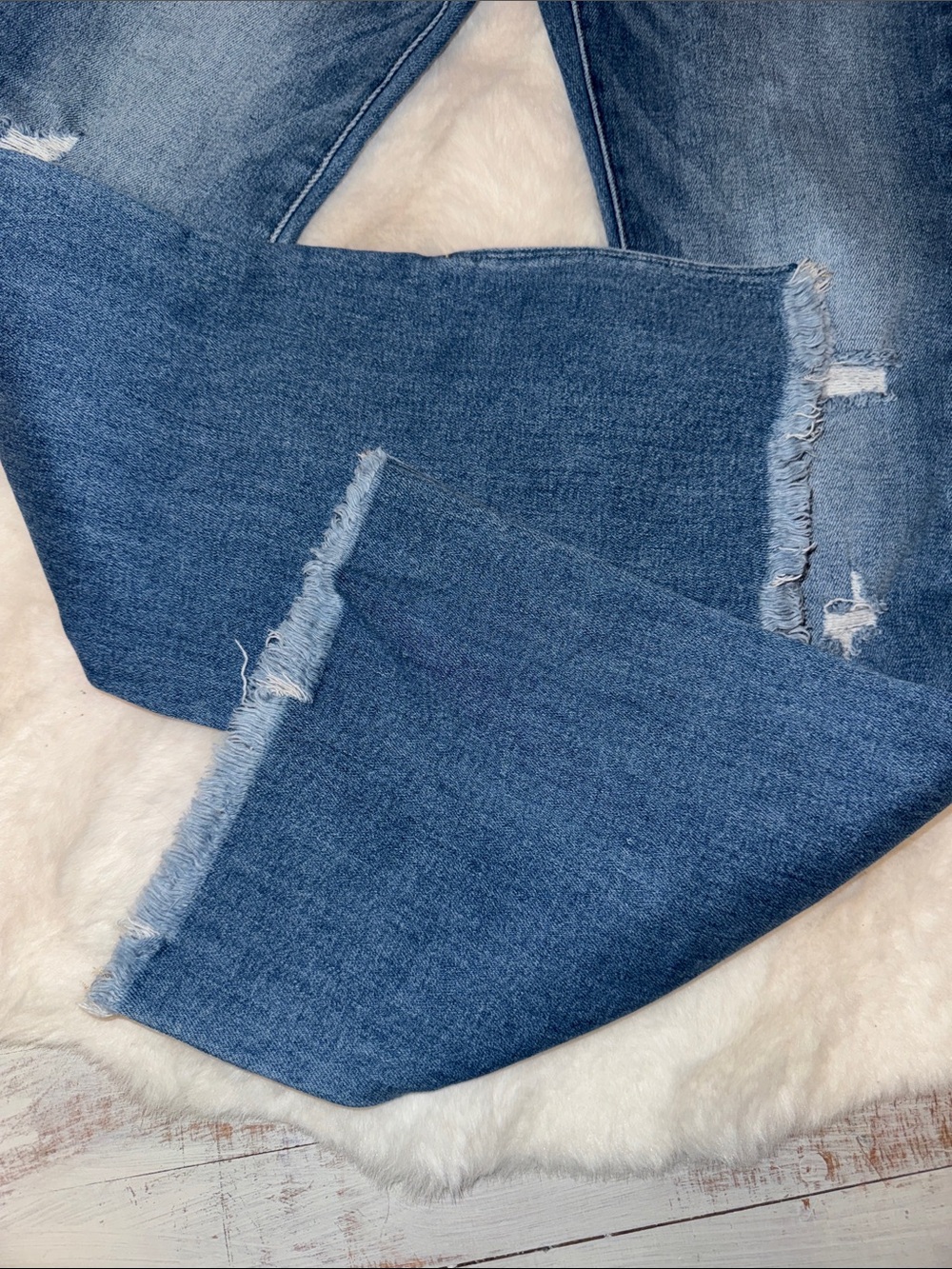 KanCan Medium Blue Distressed Wide-Leg High-Rise Jeans - Picture 8 of 10